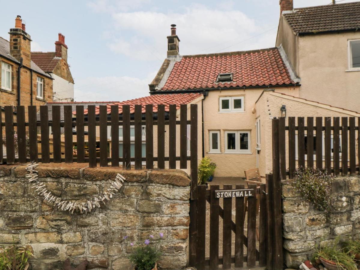 Stonewall Whitby Exteriér fotografie